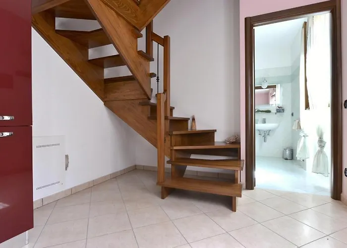Larioview Apartment *